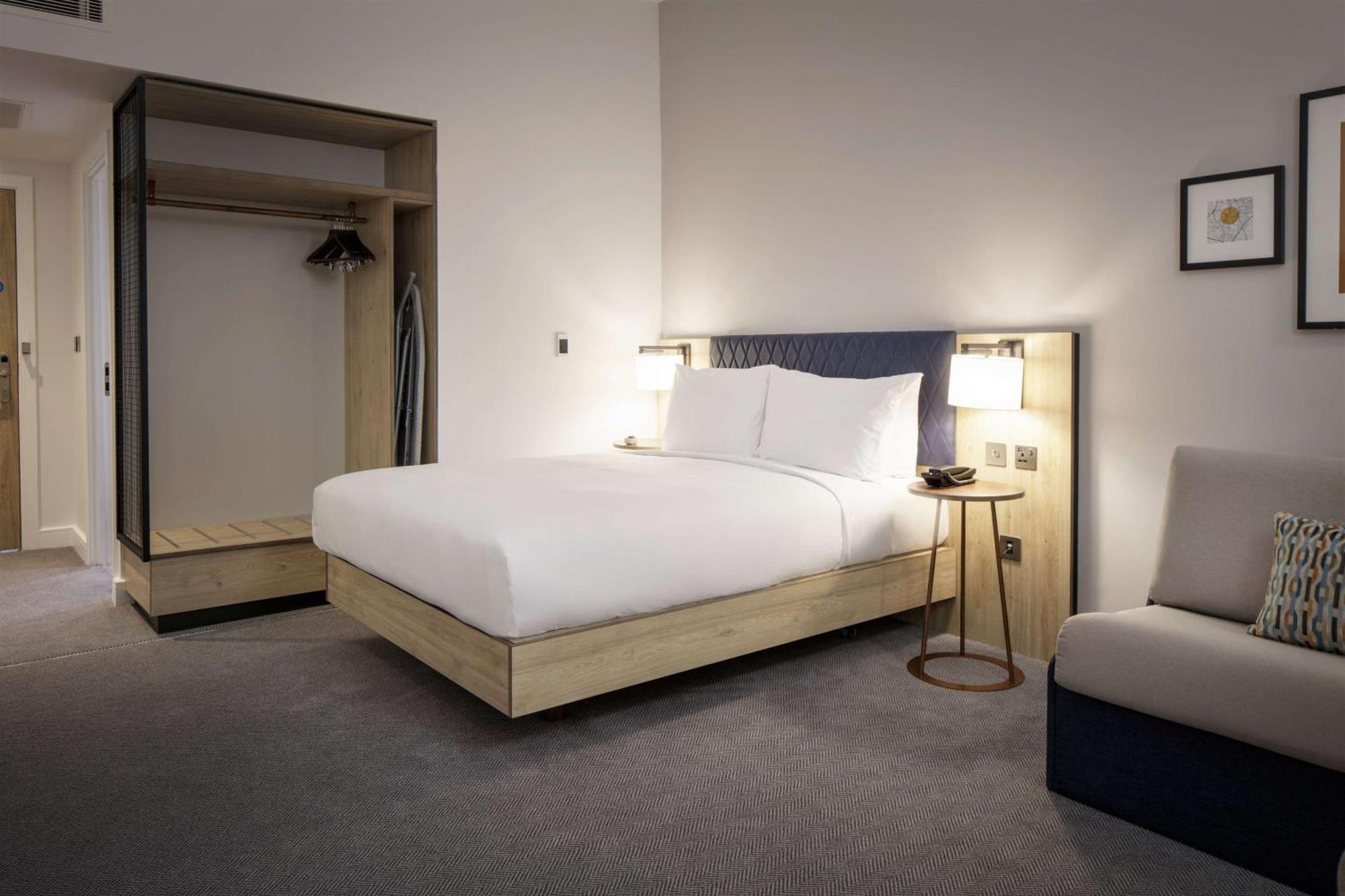 Hilton Garden On Trent 4*